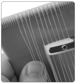 Nylon jaw pliers flattening wire